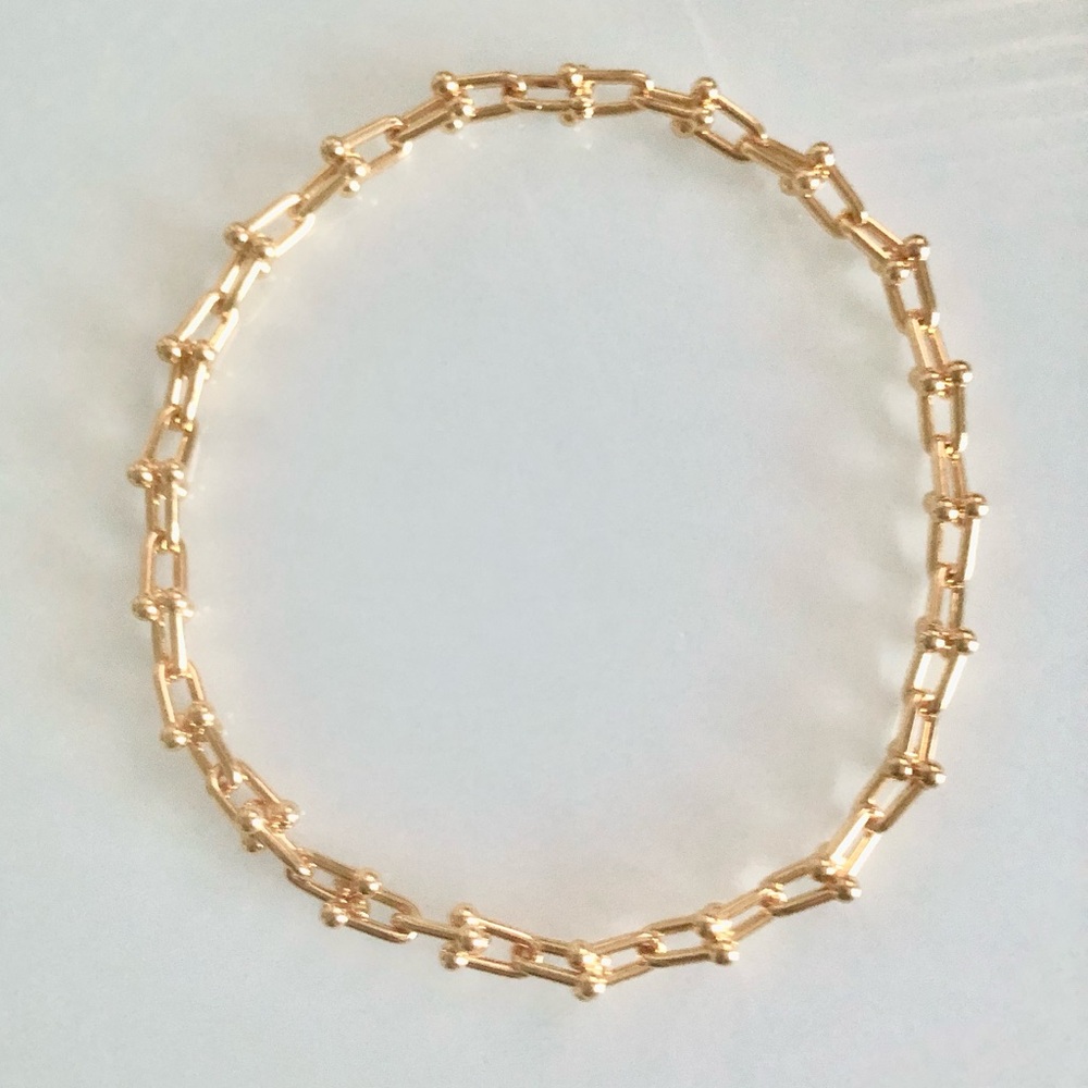 Gold Hardware Bold Large Links U shaped Necklace
